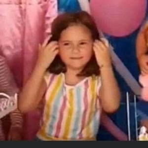 Meet your Posher, Agam